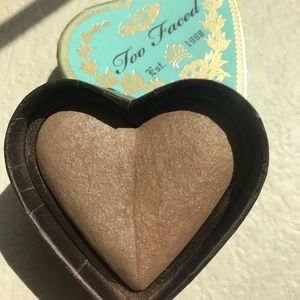 TOO FACED Sweethearts Bronzer